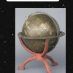 Screenshot von Instagram: Bild eines Globus mit Aufforderung: Schreibe einen Objekttext für den Globus